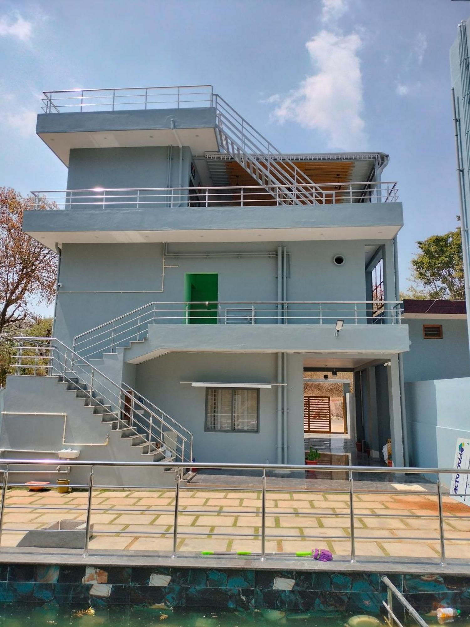 Yelagiri Goldhill Resort Buitenkant foto