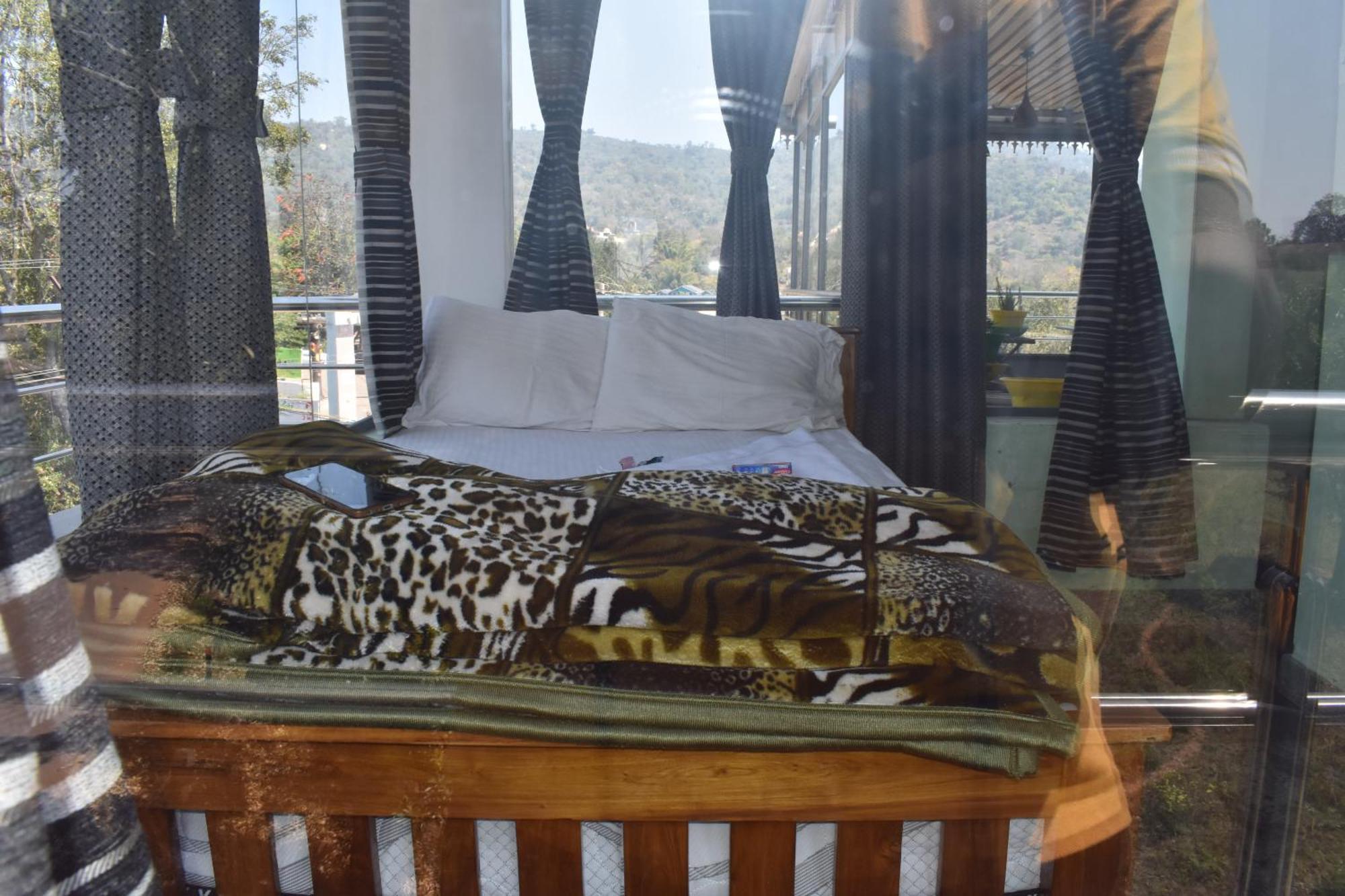 Yelagiri Goldhill Resort Buitenkant foto
