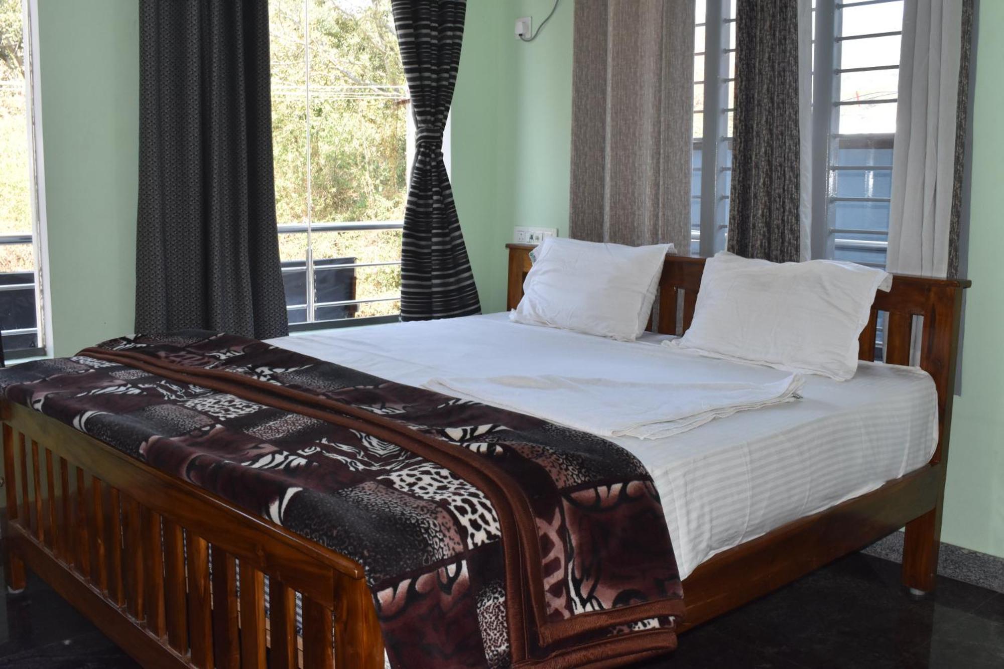 Yelagiri Goldhill Resort Buitenkant foto