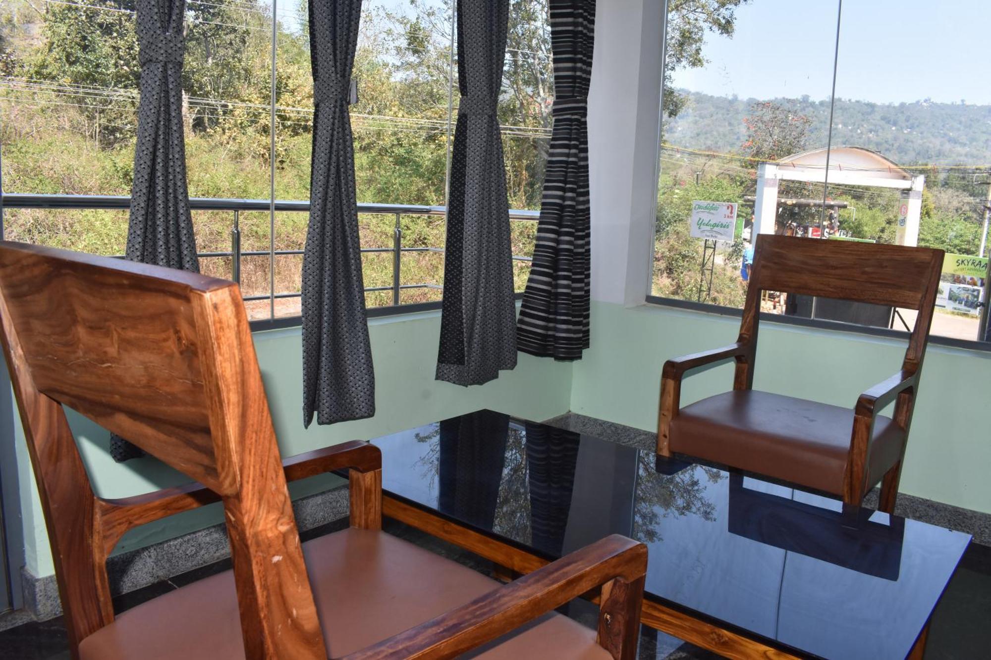 Yelagiri Goldhill Resort Buitenkant foto