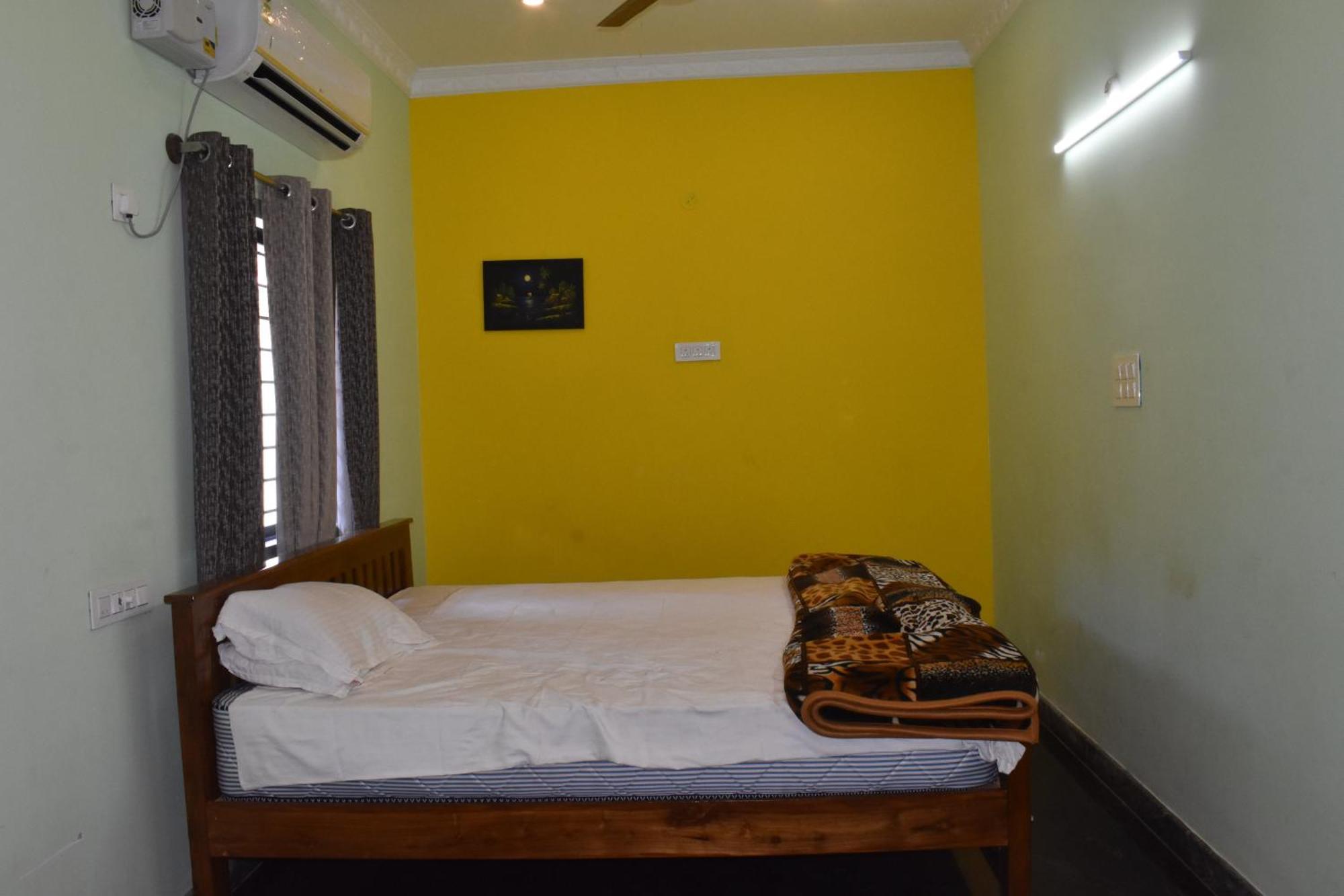 Yelagiri Goldhill Resort Buitenkant foto